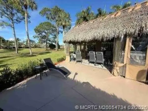 399 NW Chipshot Lane Port St Lucie FL 34986