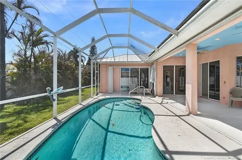 5312 SE Nassau Terrace Stuart FL 34997
