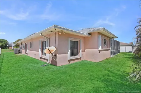 5312 SE Nassau Terrace Stuart FL 34997