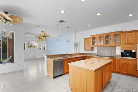 5312 SE Nassau Terrace Stuart FL 34997
