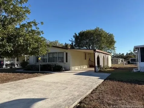 2592 SW Thunderbird Trail Stuart FL 34997