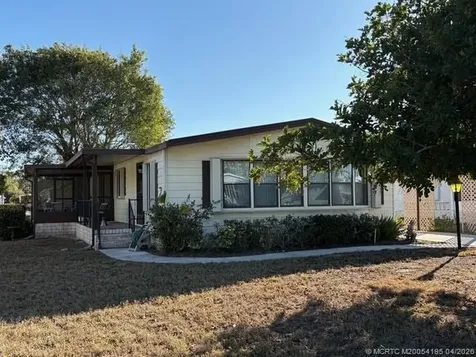 2592 SW Thunderbird Trail Stuart FL 34997