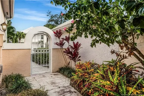 58 Windsor Lane Palm Beach Gardens FL 33418