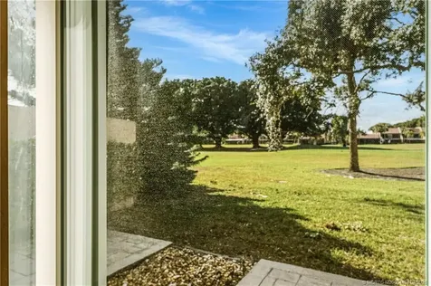 58 Windsor Lane Palm Beach Gardens FL 33418