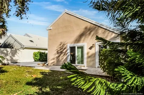 58 Windsor Lane Palm Beach Gardens FL 33418