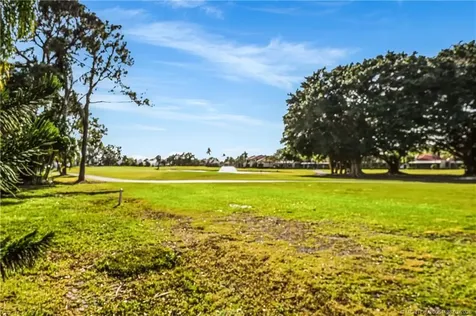 58 Windsor Lane Palm Beach Gardens FL 33418