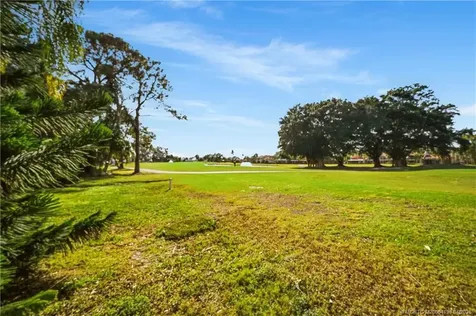 58 Windsor Lane Palm Beach Gardens FL 33418