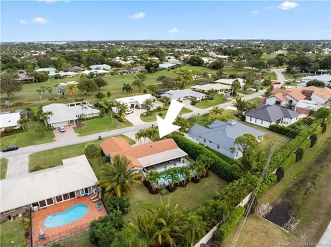 3952 SE Fairway W Stuart FL 34997