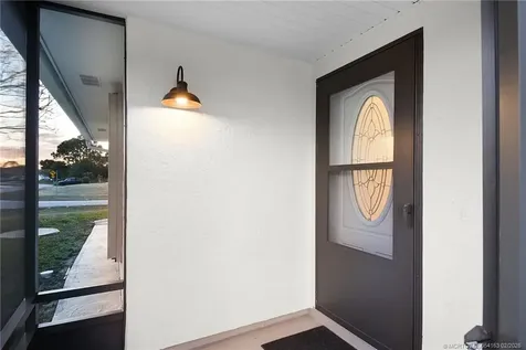 981 SW Bay State Road Port St Lucie FL 34953