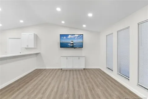 981 SW Bay State Road Port St Lucie FL 34953