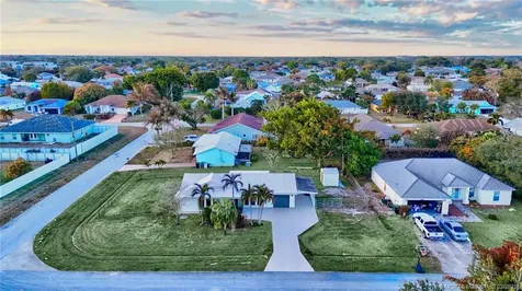 981 SW Bay State Road Port St Lucie FL 34953