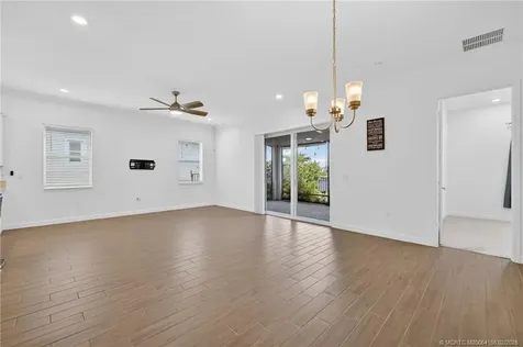 607 SE Mulberry Way Port St Lucie FL 34984