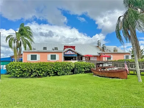 6225 SE Highland Avenue Stuart FL 34997