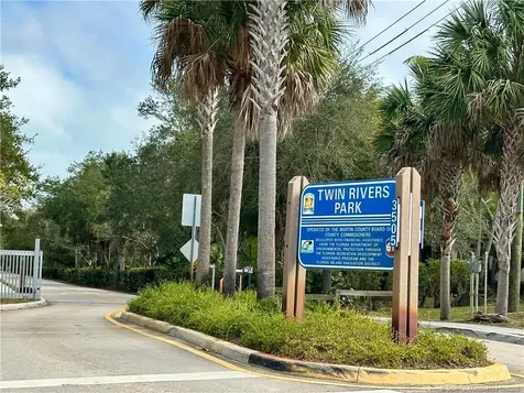 6225 SE Highland Avenue Stuart FL 34997