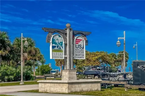 6225 SE Highland Avenue Stuart FL 34997