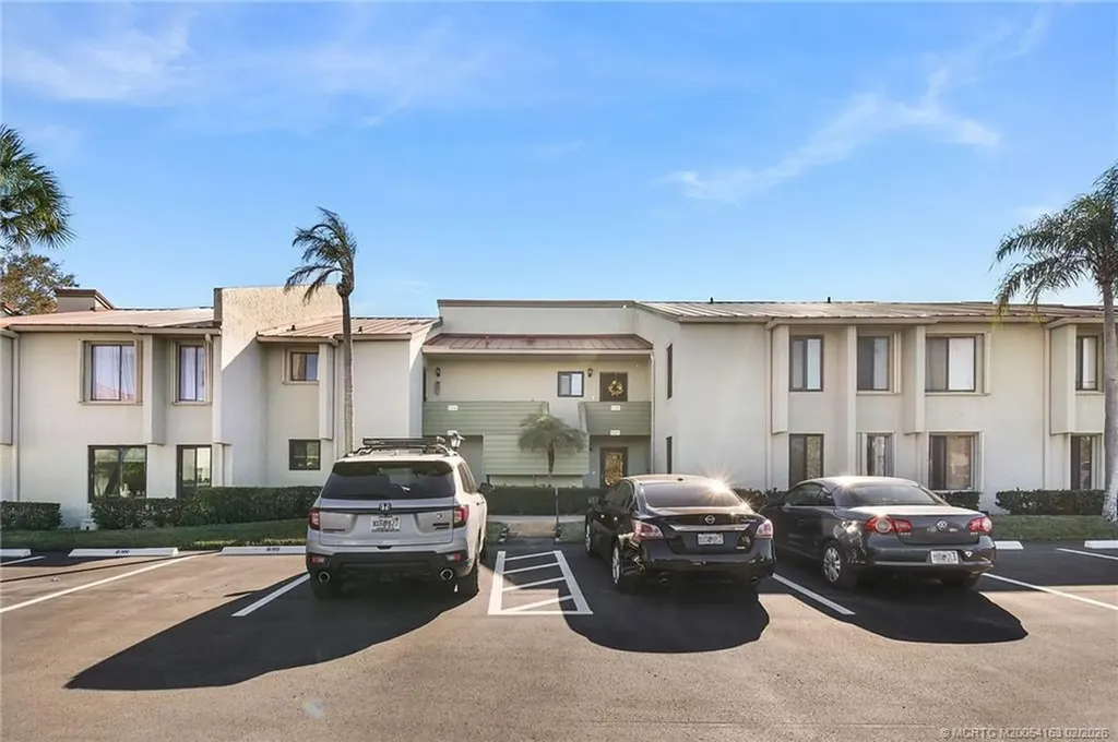 5413 SE Miles Grant Road Stuart FL 34997
