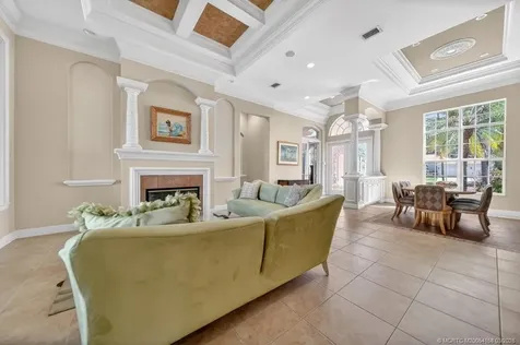 8823 Oak Grove Terrace Hobe Sound FL 33455