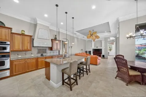 8823 Oak Grove Terrace Hobe Sound FL 33455