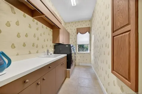 8823 Oak Grove Terrace Hobe Sound FL 33455