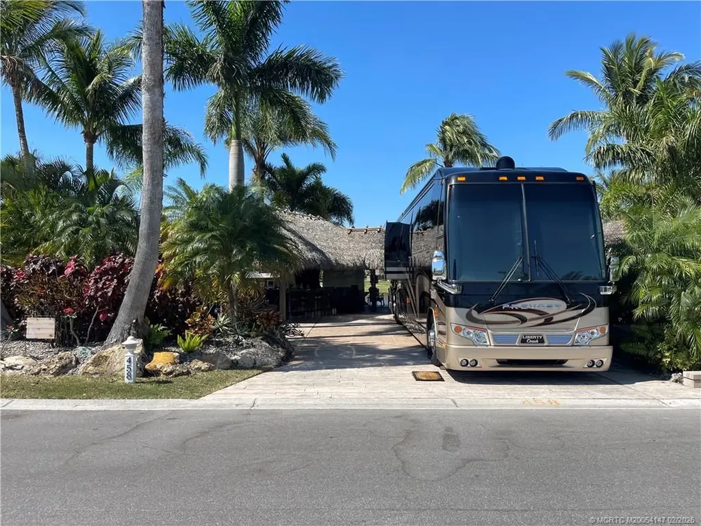 458 NW Foursome Lane Port St Lucie FL 34986