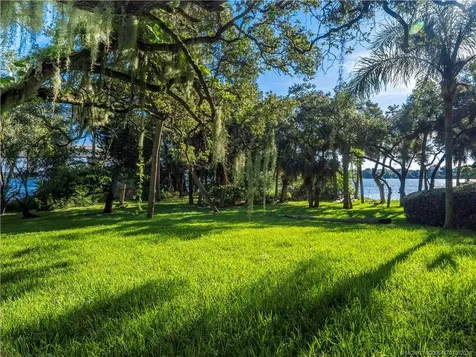 665 SE Saint Lucie Boulevard Stuart FL 34996