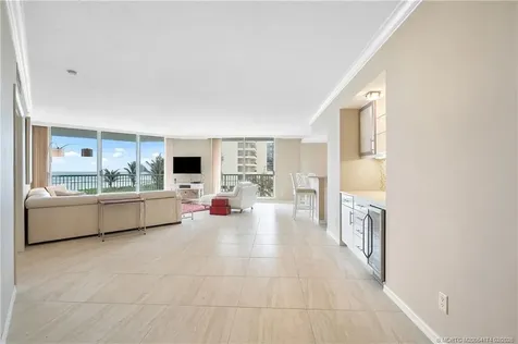 8650 S Ocean Drive Jensen Beach FL 34957