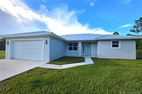 13305 79th Street Fellsmere FL 32948
