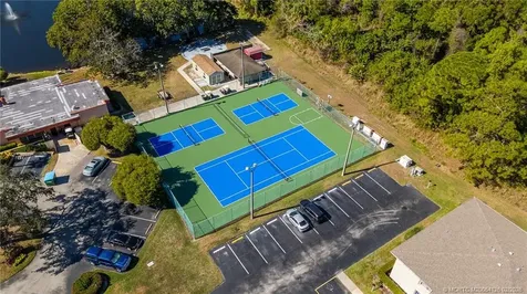 33 Lake Vista Trail Port St Lucie FL 34952