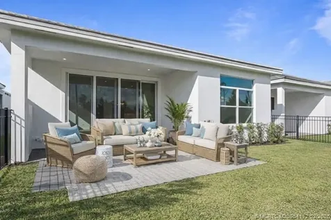 1552 SE Blue Sky Place Stuart FL 34997