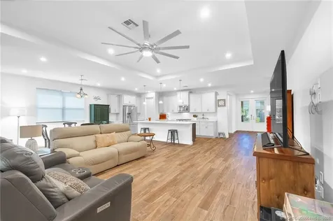 12151 SW Ameresque Way Port St Lucie FL 34987