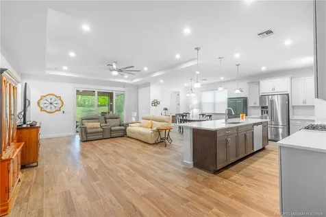 12151 SW Ameresque Way Port St Lucie FL 34987