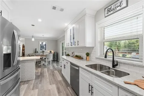 8905 SW Cherry Lane Stuart FL 34997