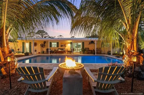 8905 SW Cherry Lane Stuart FL 34997