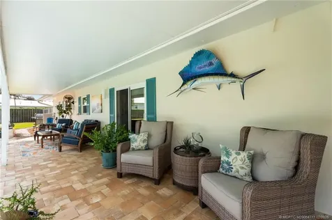 8905 SW Cherry Lane Stuart FL 34997