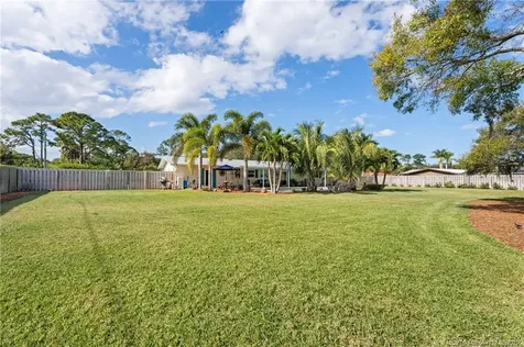 8905 SW Cherry Lane Stuart FL 34997