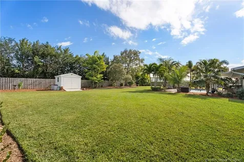 8905 SW Cherry Lane Stuart FL 34997