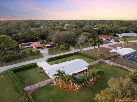 8905 SW Cherry Lane Stuart FL 34997