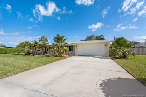 8905 SW Cherry Lane Stuart FL 34997