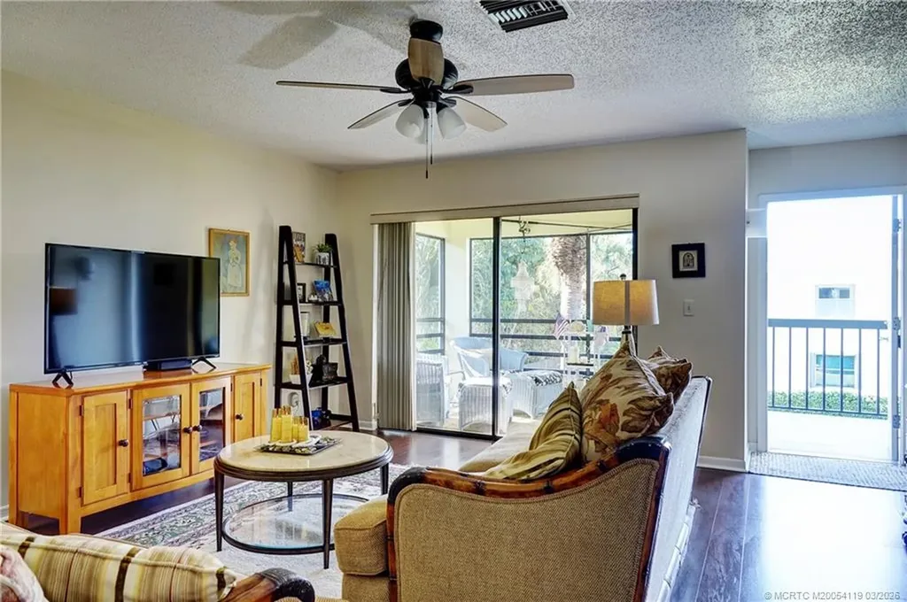 1290 SE Parkview Place Stuart FL 34994