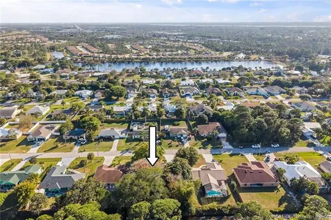 2381 SE Gillette Avenue Port St Lucie FL 34952