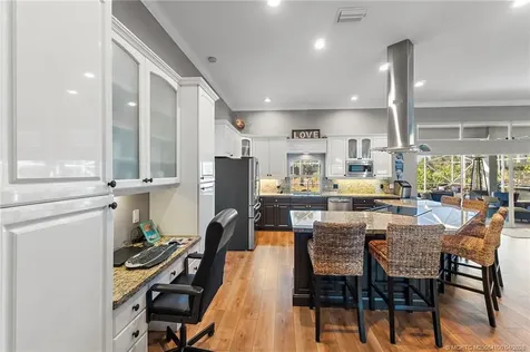 8888 SW Fishermans Wharf Drive Stuart FL 34997