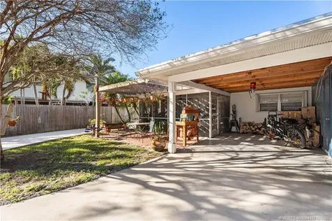 900 NW 11th Terrace Stuart FL 34994