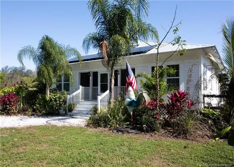 3121 Old Edwards Road Fort Pierce FL 34981