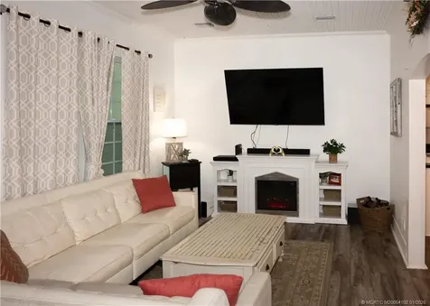 3121 Old Edwards Road Fort Pierce FL 34981