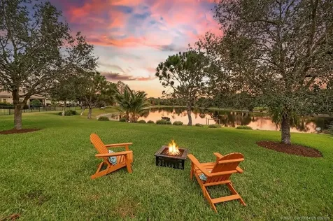 8121 SW Marin Drive Stuart FL 34997