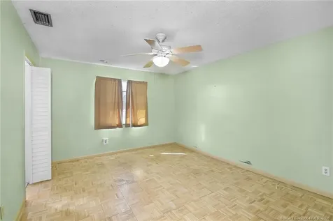 4471 SE Village Road Stuart FL 34997