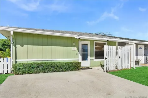 4471 SE Village Road Stuart FL 34997