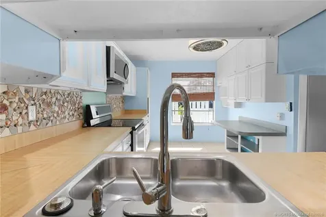 4471 SE Village Road Stuart FL 34997