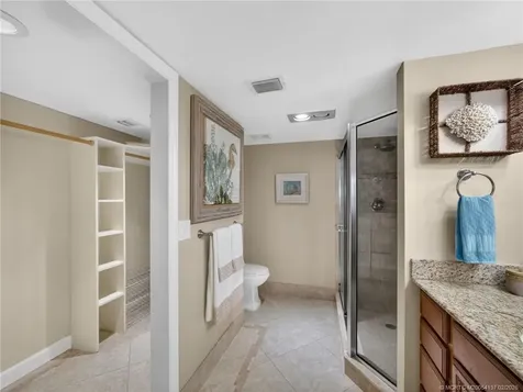 4680 NE Sandpebble Trace Stuart FL 34996