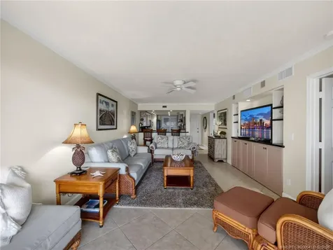 4680 NE Sandpebble Trace Stuart FL 34996
